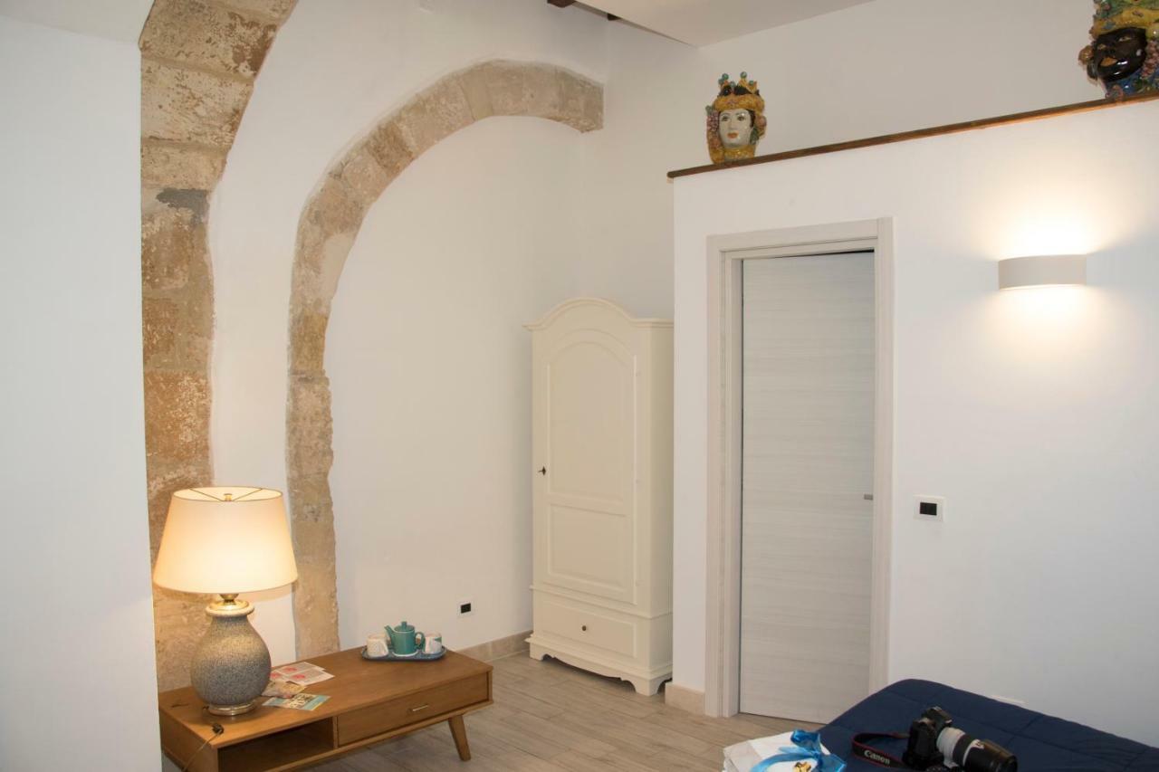 Residenze Dello Scirocco Villa Syracuse Exterior photo